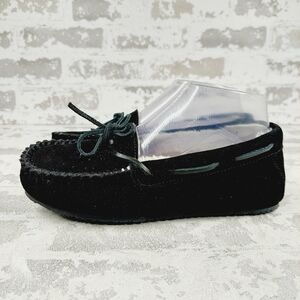 New Minnetonka Black Suede Slip On Lace Top Fur Lining Casual Flat Loafers E56
